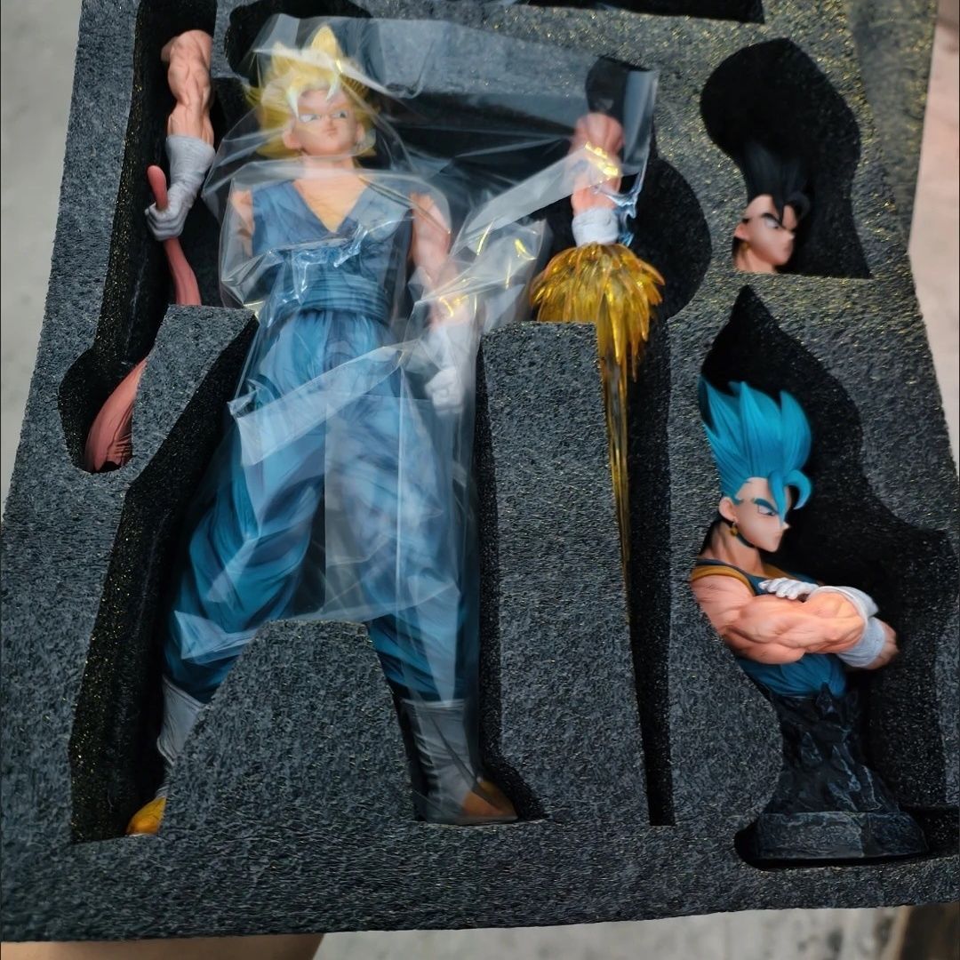Anime Warrior Action Figure Se - đánh giá và giá Cosplay Prop Display
